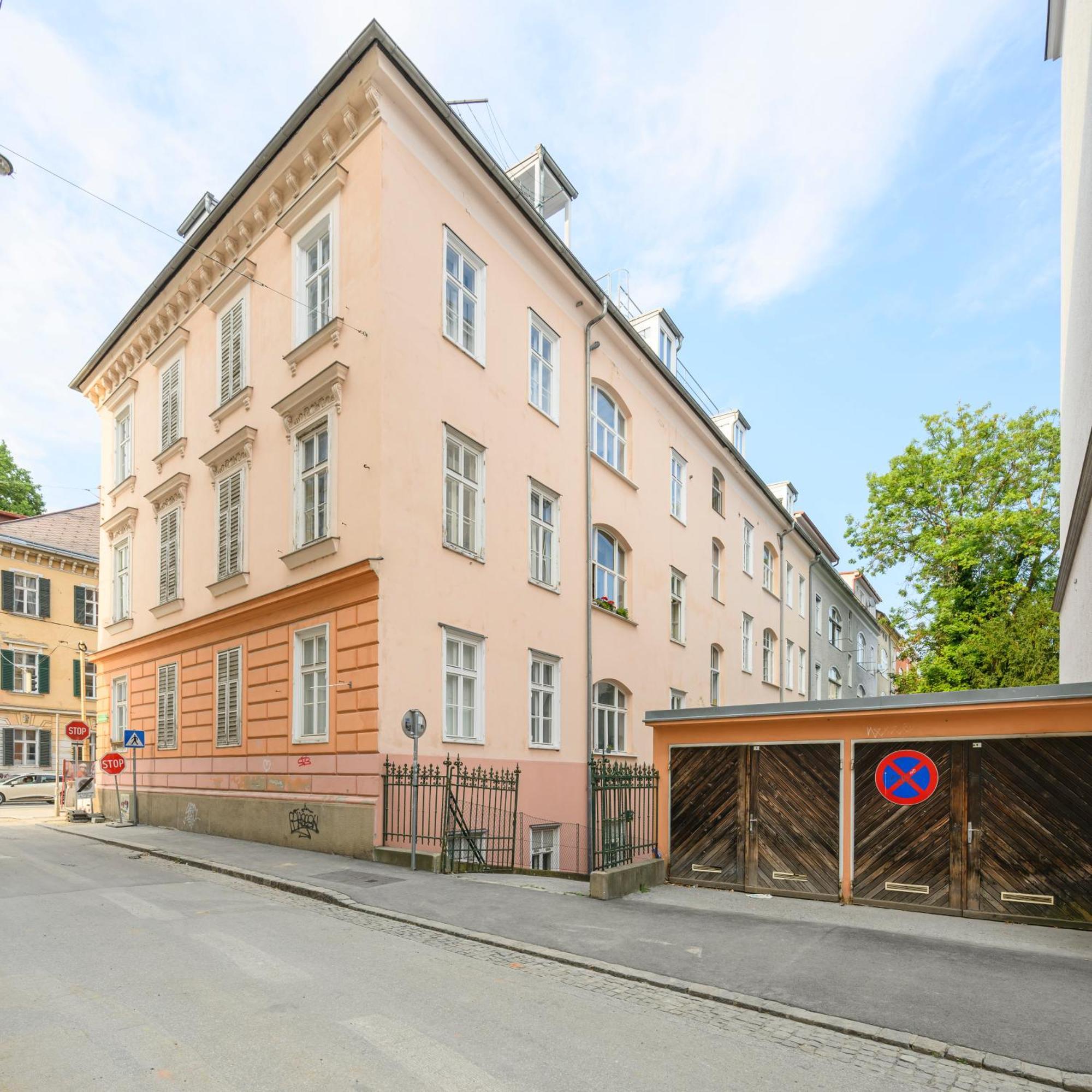 Spacious Apartment In Graz For 6 People Exterior foto